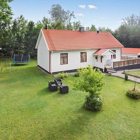 Ferienhaus Am Mycklaflon Eksjö المظهر الخارجي الصورة